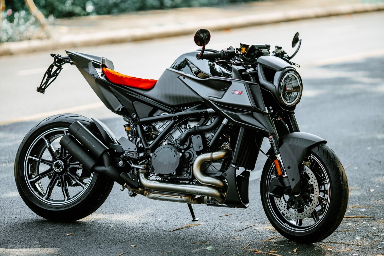 'Hàng độc' KTM Brabus 1300 R có mặt ở Việt Nam