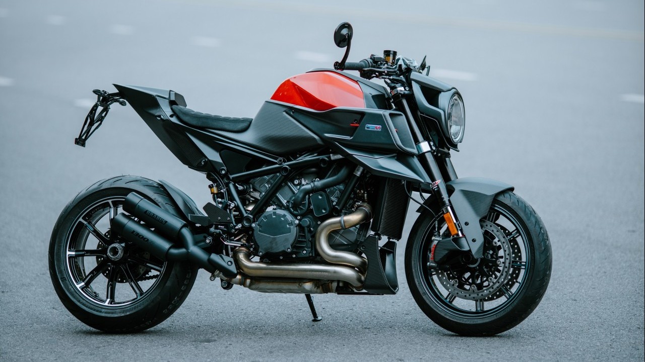 'Hàng độc' KTM Brabus 1300 R có mặt ở Việt Nam