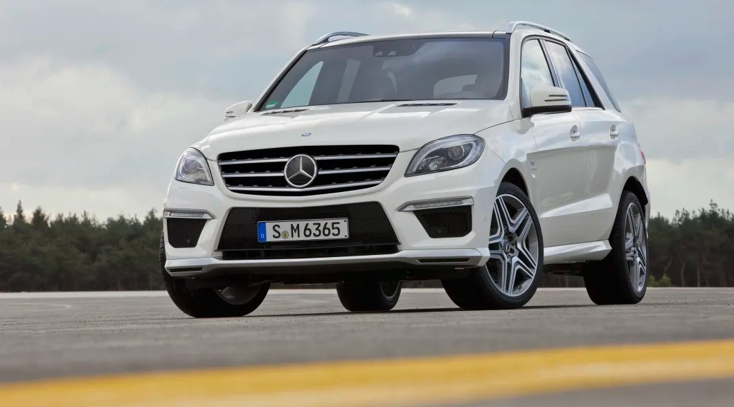 Mercedes-Benz thu hồi hơn 320.000 xe SUV do có nguy cơ chết máy Mercedes-Benz thu hồi hơn 320.000 xe SUV do có nguy cơ chết máy