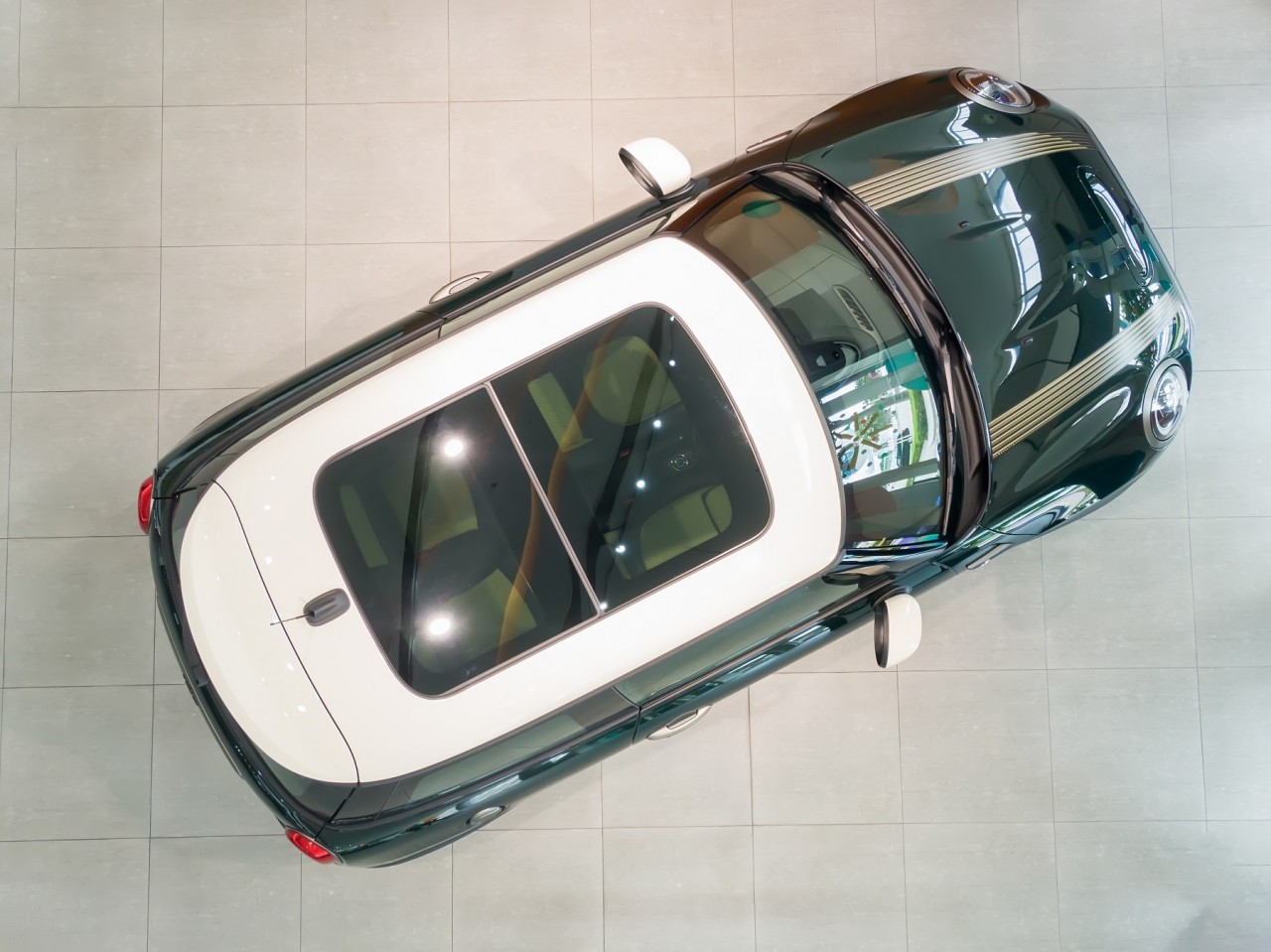Mini Cooper S 3 Cửa Resolute Edition về Việt Nam với giá 2,3 tỉ đồng Mini Cooper S 3 Cửa Resolute Edition về Việt Nam với giá 2,3 tỉ đồng
