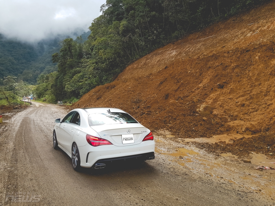 Lên núi xuống biển cùng Mercedes-Benz CLA 45 AMG len nui xuong bien cung mercedes benz cla 45 amg