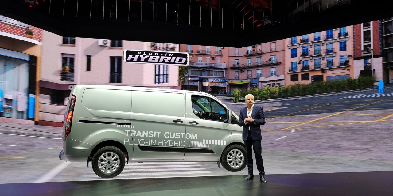 Ford Transit có thể vận hành bằng dầu ăn ford transit co the van hanh bang dau an