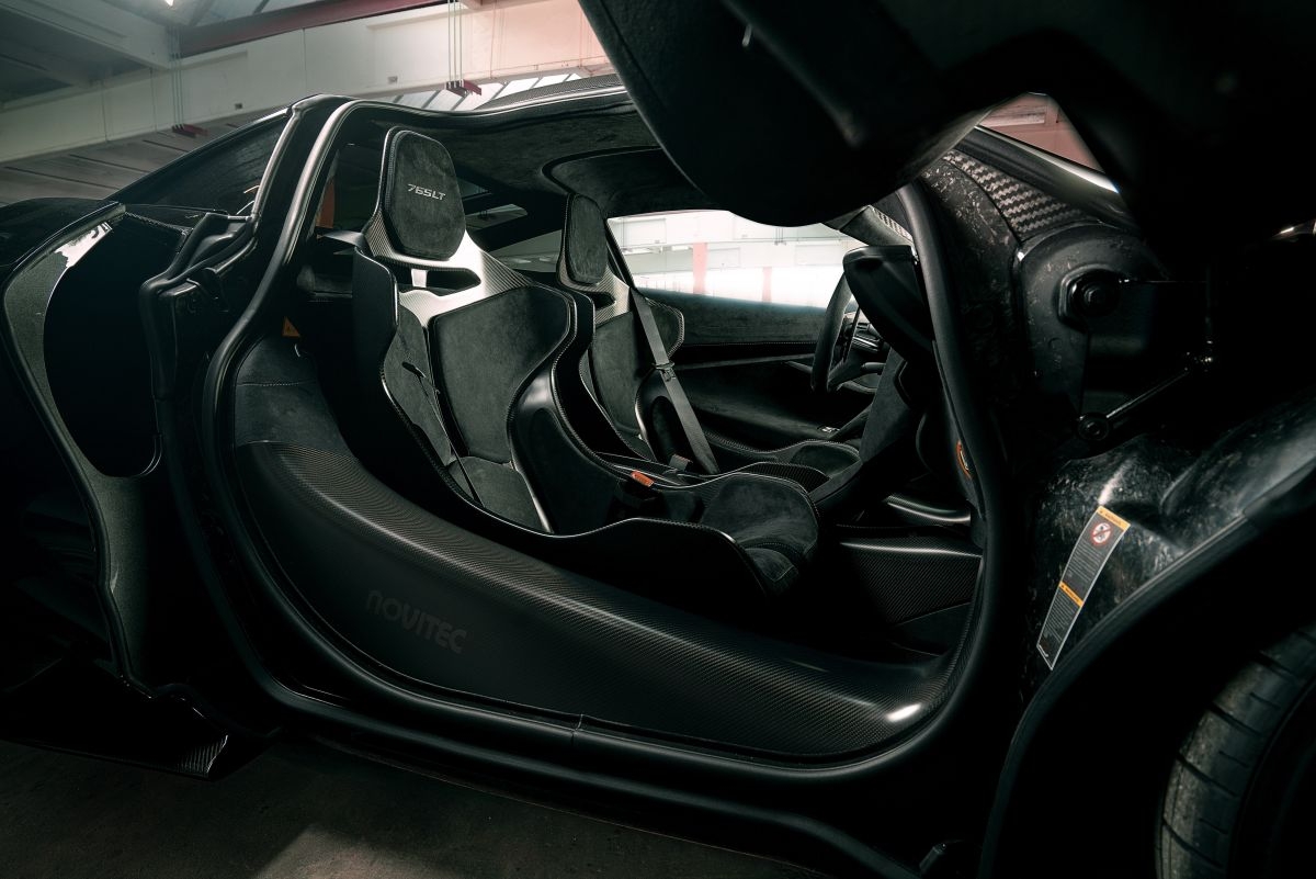 Hãng độ Novitec lột xác McLaren 765LT