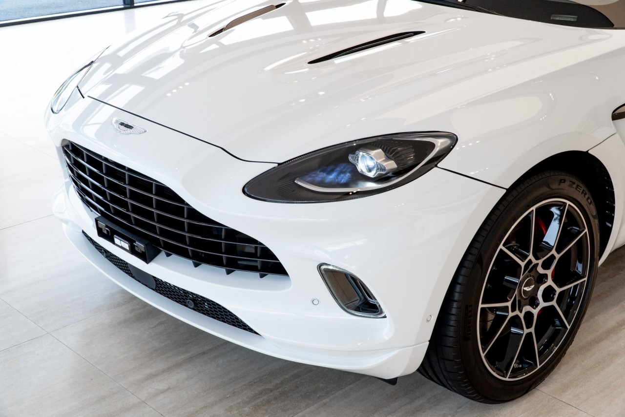 Aston Martin DBX chính hãng có mặt tại Việt Nam Aston Martin DBX chính hãng có mặt tại Việt Nam