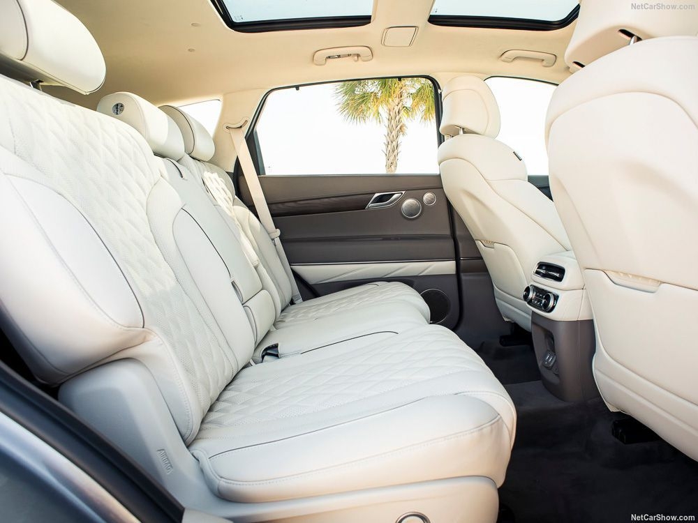 Đánh giá nhanh SUV hạng sang Genesis G80 2021 sắp được bán tại Việt Nam