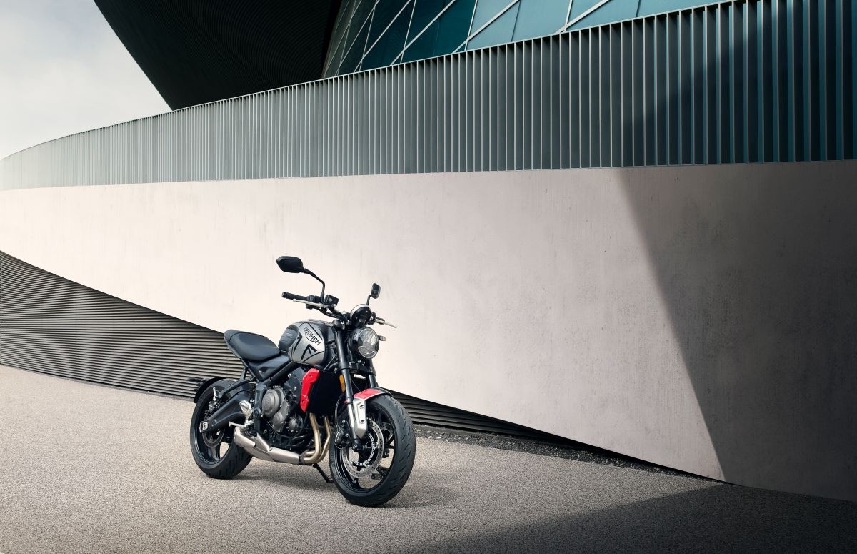 Triumph Trident 2021 ra mắt tại Malaysia, chờ ngày về Việt Nam Triumph Trident 2021 ra mắt tại Malaysia, chờ ngày về Việt Nam