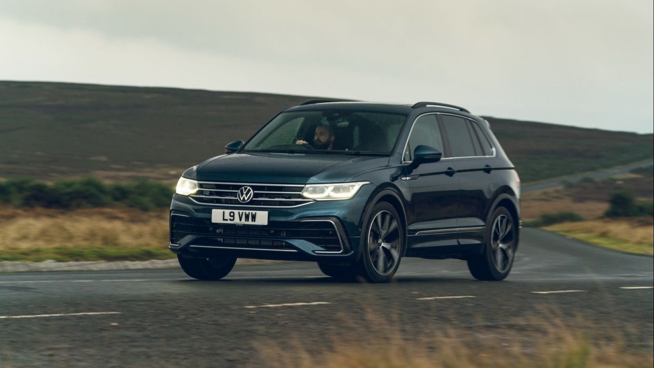 Volkswagen Tiguan 2022 có thêm 2 trang bị động cơ mới