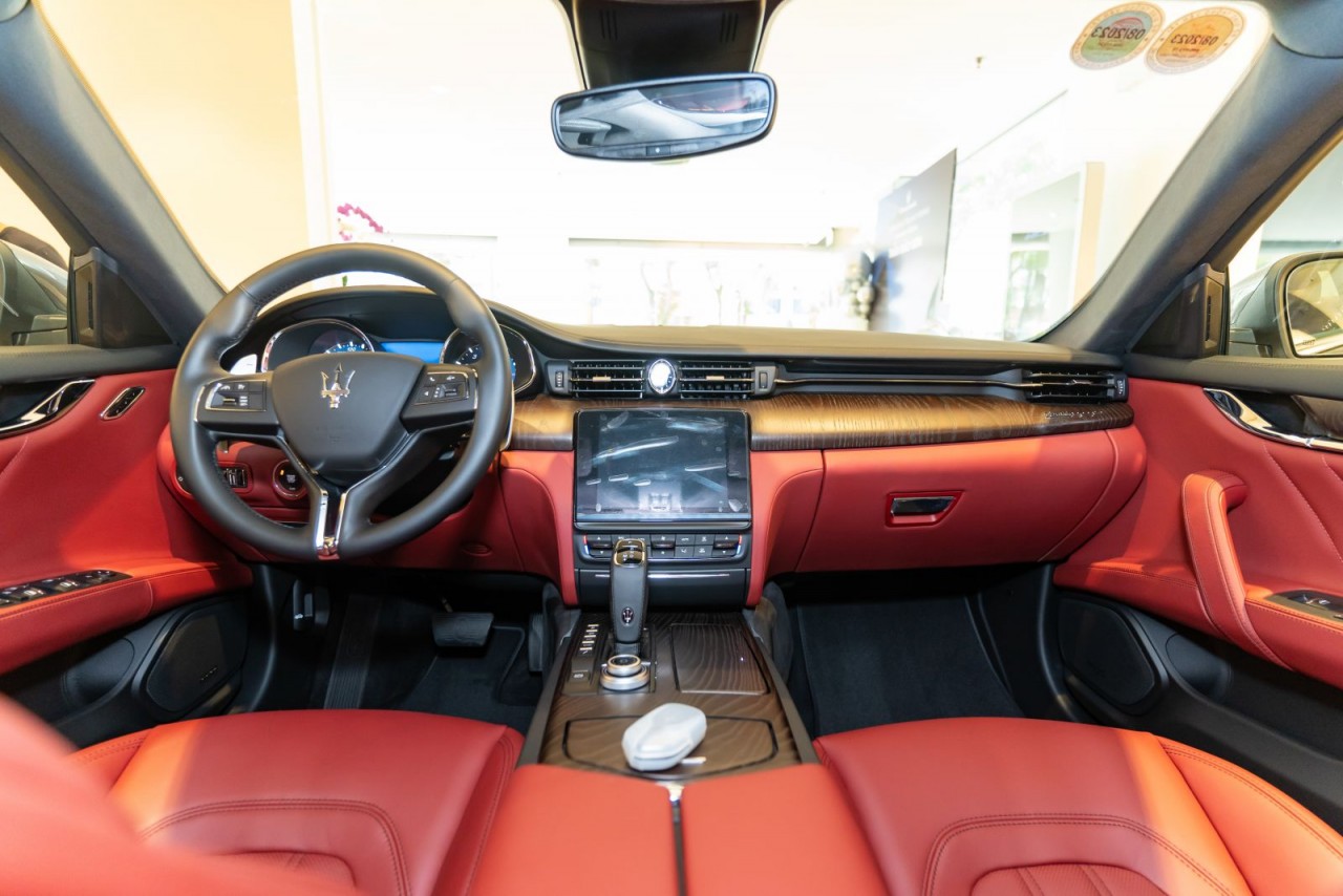 Diễn viên Trần Bảo Sơn 'tậu' Maserati Quattroporte Granlusso Diễn viên Trần Bảo Sơn 'tậu' Maserati Quattroporte Granlusso