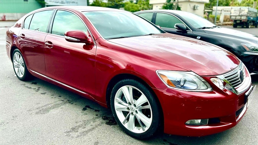 Cận cảnh Lexus GS450h 10 năm tuổi, đẹp như mới tại Việt Nam Cận cảnh Lexus GS450h 10 năm tuổi, đẹp như mới tại Việt Nam