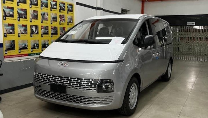 Hyundai Staria đầu tiên có mặt tại Việt Nam Hyundai Staria đầu tiên có mặt tại Việt Nam