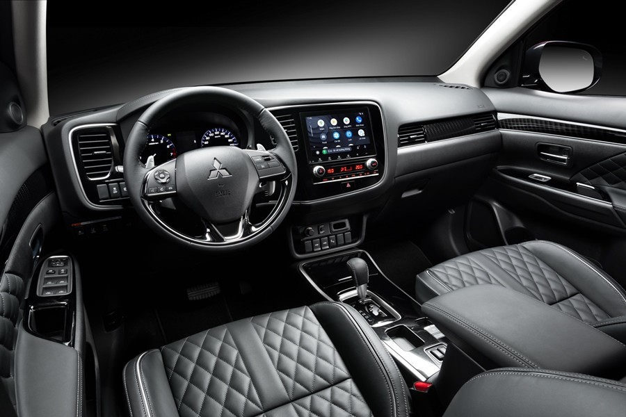 Nâng cấp ít, Mitsubishi Outlander mới khiến khách Việt bàn tán xôn xao Nâng cấp ít, Mitsubishi Outlander mới khiến khách Việt bàn tán xôn xao