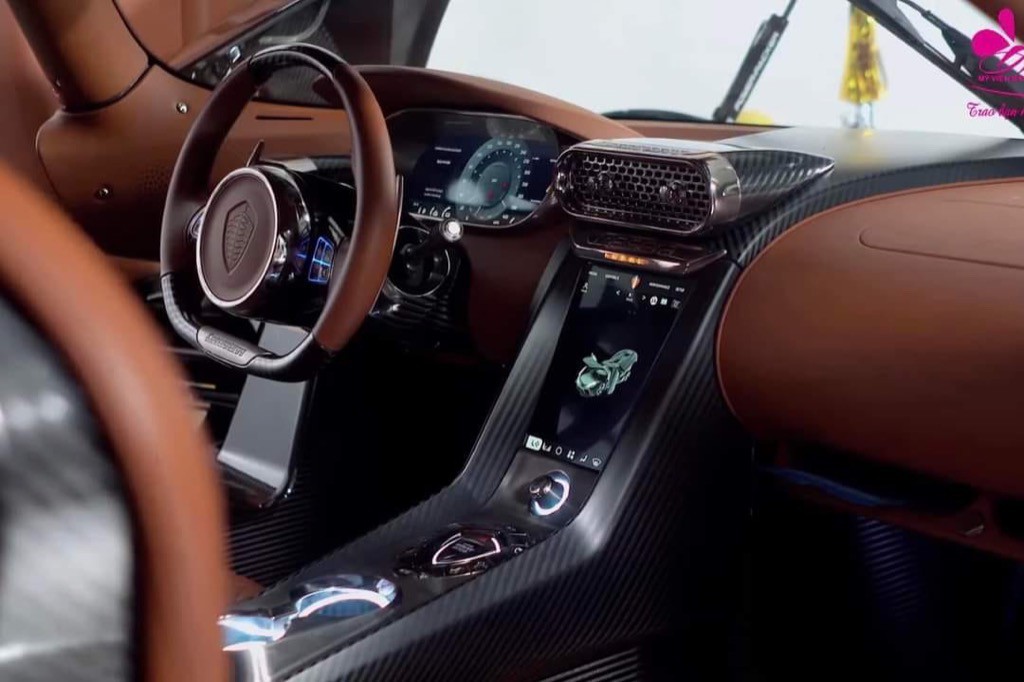 Đại gia Hoàng Kim Khánh được vợ tặng Koenigsegg Regera giá 200 tỷ đồng Đại gia Hoàng Kim Khánh được vợ tặng Koenigsegg Regera giá 200 tỷ đồng