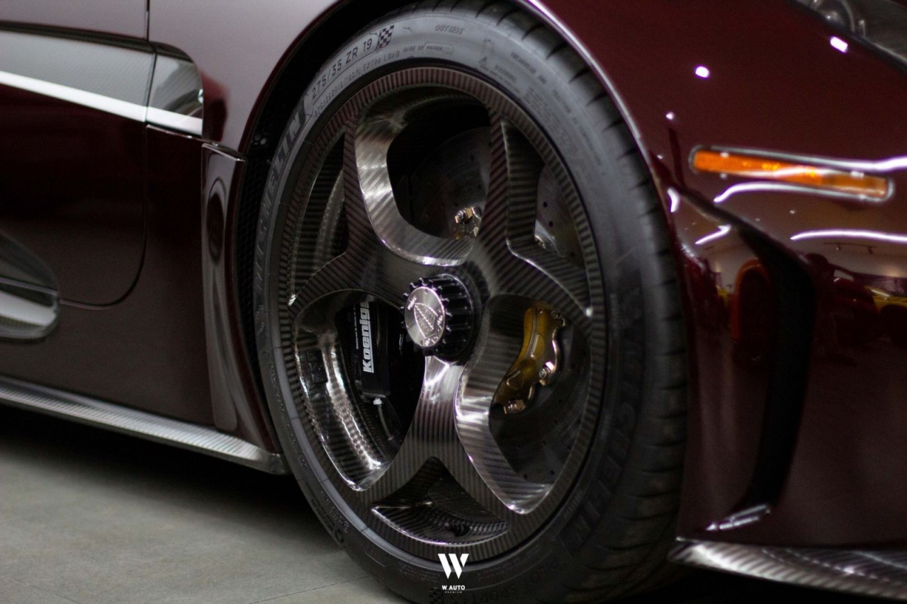 Đại gia Hoàng Kim Khánh được vợ tặng Koenigsegg Regera giá 200 tỷ đồng Đại gia Hoàng Kim Khánh được vợ tặng Koenigsegg Regera giá 200 tỷ đồng