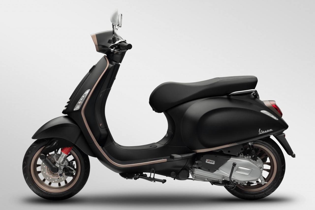 Vespa Sprint S có thêm phiên bản sử dụng màn hình điện tử TFT Vespa Sprint S sử dụng màn hình điện tử TFT