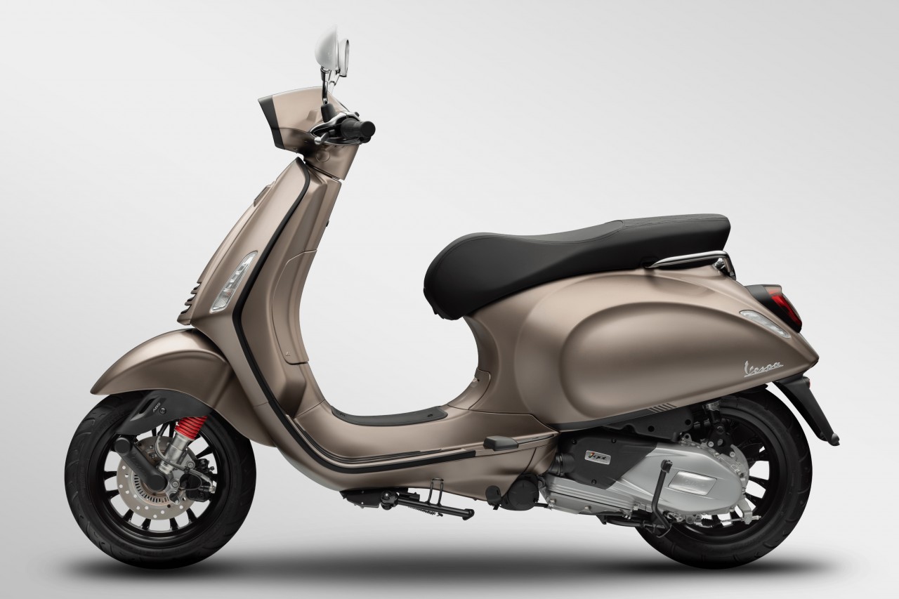 Vespa Sprint S có thêm phiên bản sử dụng màn hình điện tử TFT Vespa Sprint S sử dụng màn hình điện tử TFT