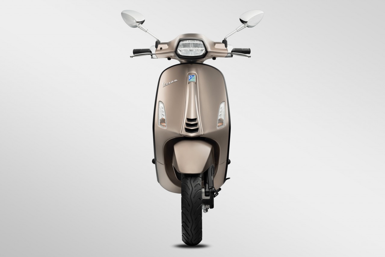 Vespa Sprint S sử dụng màn hình điện tử TFT Vespa Sprint S sử dụng màn hình điện tử TFT