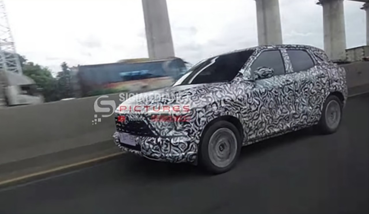 Bắt gặp Mitsubishi XFC chạy thử trên đường phố