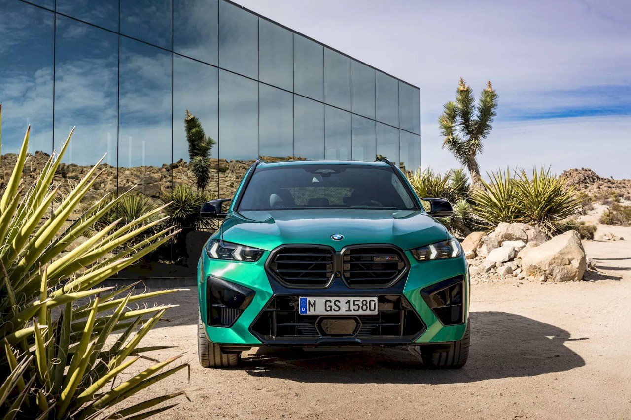 BMW giới thiệu "bộ đôi" xe hiệu năng cao X5 M 2024 và X6 M 2024 BMW giới thiệu "bộ đôi" xe hiệu năng cao X5 M 2024 và X6 M 2024
