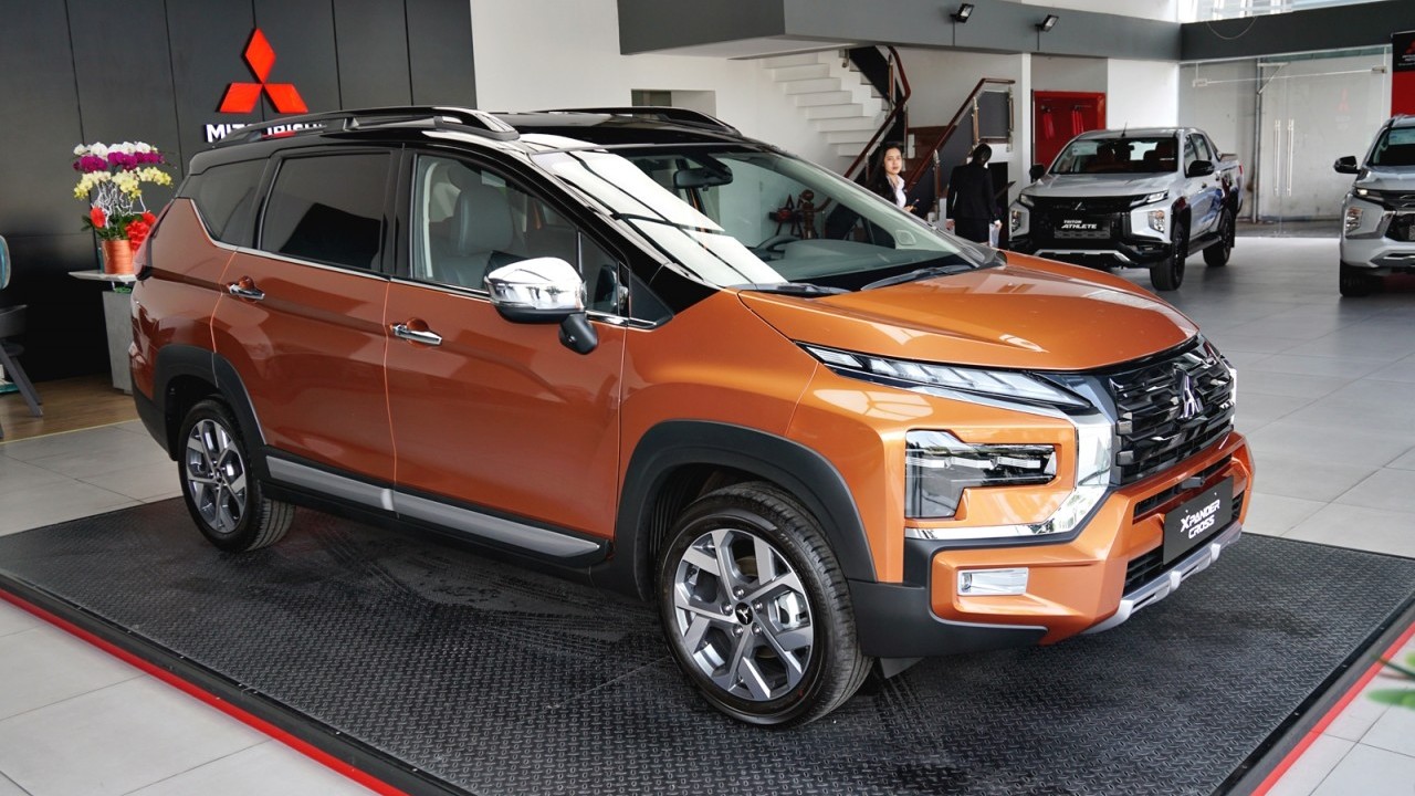 Cận cảnh Mitsubishi Xpander Cross 2023 vừa được ra mắt