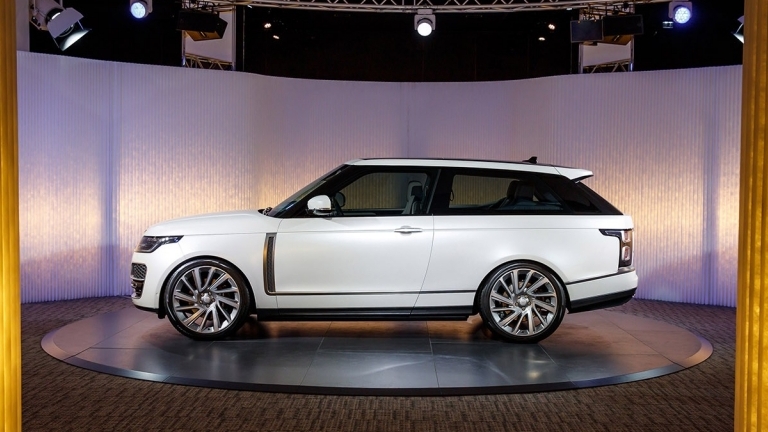 [Geneva 2018] Land Rover giới thiệu Range Rover SV Coupe giới hạn 999 chiếc