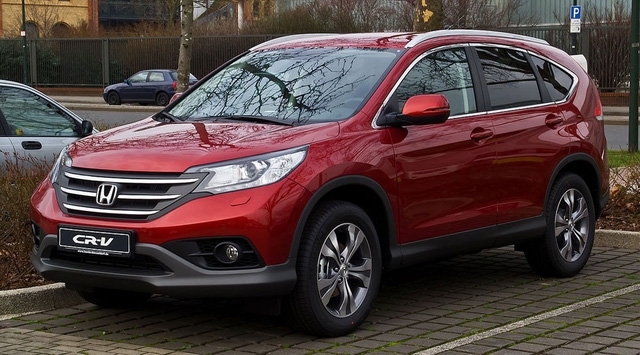 o to hyundai giam hon 200 trieu dong cuoc dua dim gia bat dau