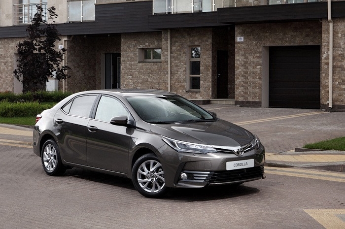 toyota trieu hoi corolla altis tai viet nam de chinh giam xoc sau