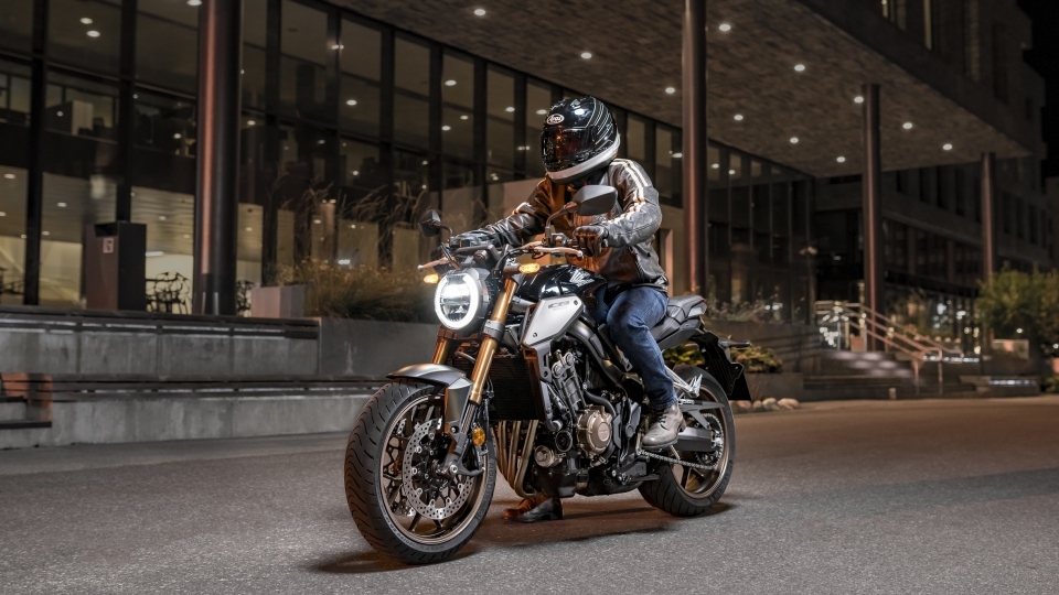 Honda CB650R có mặt ở Việt Nam với giá 246 triệu đồng