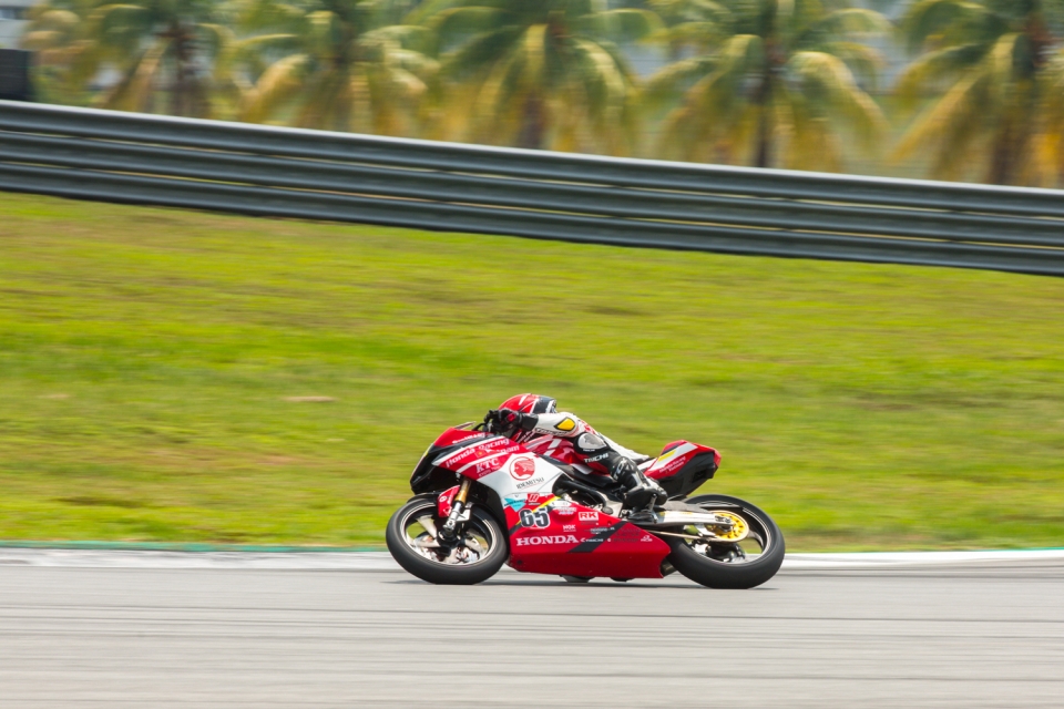 Chặng 1 ARRC 2019: Vũ điệu của “Gã Điên” chang 1 arrc 2019 vu dieu cua ga dien
