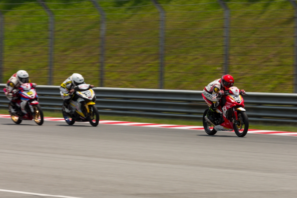 Chặng 1 ARRC 2019: Vũ điệu của “Gã Điên” chang 1 arrc 2019 vu dieu cua ga dien