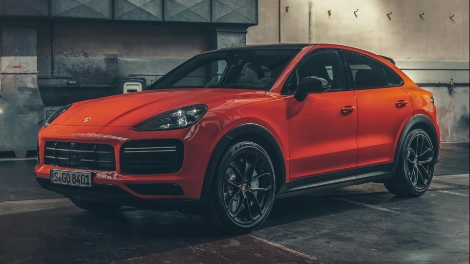 Porsche Cayenne Coupe ra mắt, 541 mã lực và cánh gió chủ động