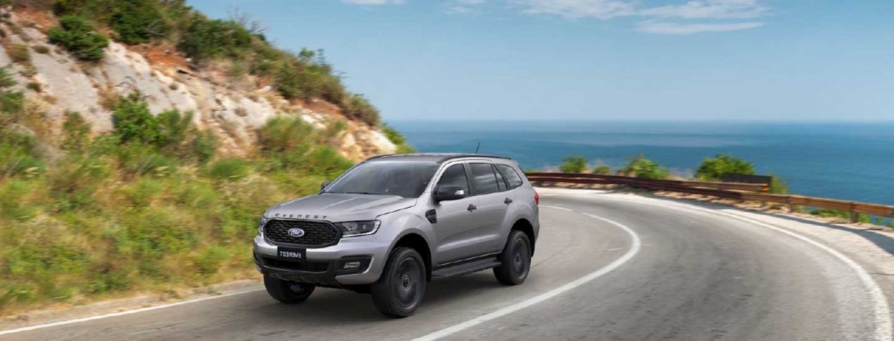 Ford Everest Sport có giá 1,112 tỷ đồng tại Việt Nam