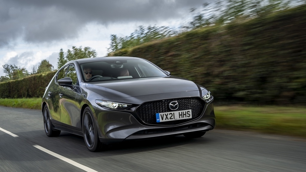 Mazda3 trang bị động cơ mới mạnh mẽ hơn