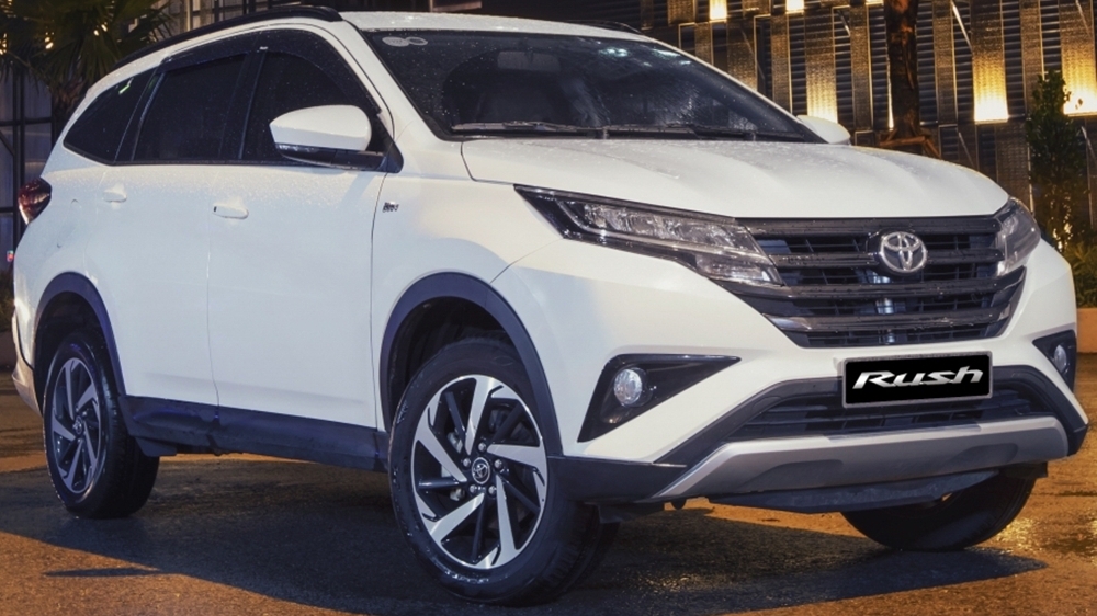 Ba mẫu MPV Toyota bán chậm tháng 2/2021