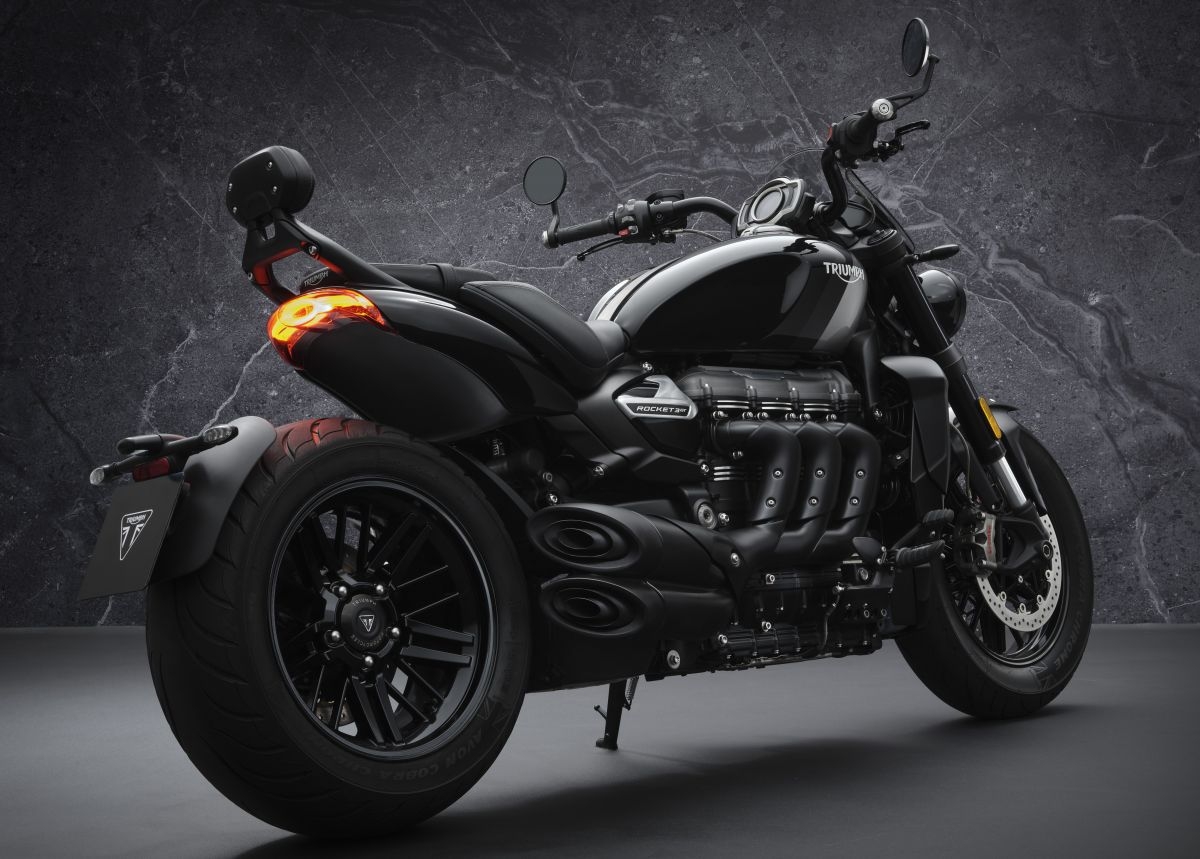 Triumph trình làng bộ đôi Rocket 3 phiên bản giới hạn