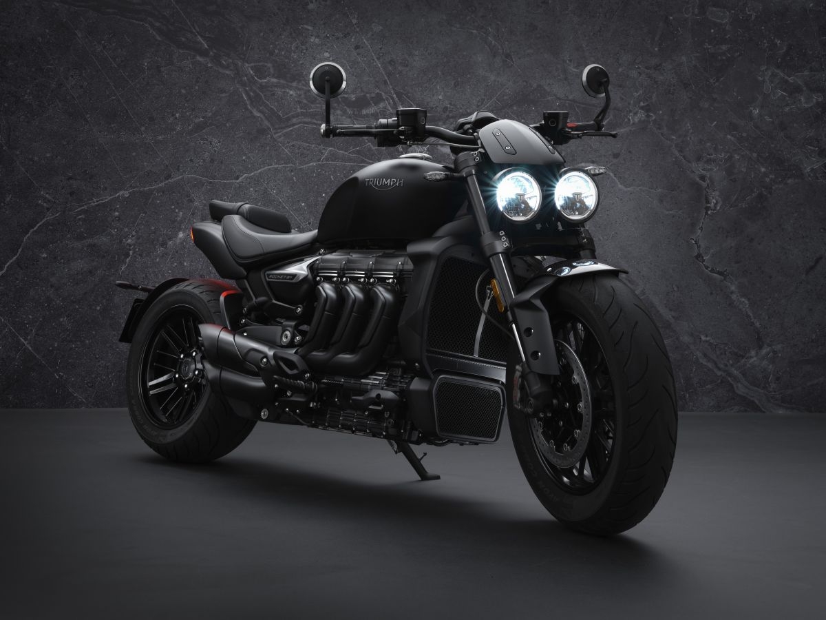 Triumph trình làng bộ đôi Rocket 3 phiên bản giới hạn