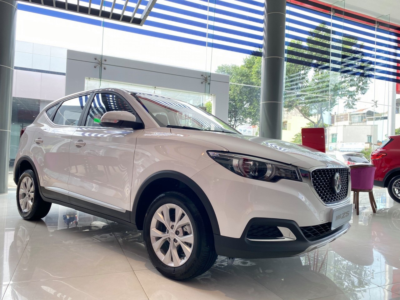 MG ZS nhập từ Trung Quốc giảm giá chỉ còn hơn 400 triệu MG ZS nhập từ Trung Quốc giảm giá chỉ còn hơn 400 triệu
