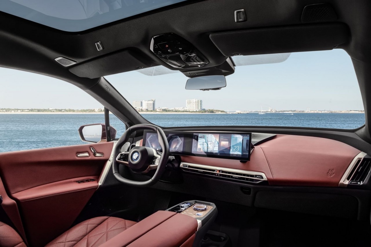 BMW iX 2022 ra mắt vào cuối năm nay