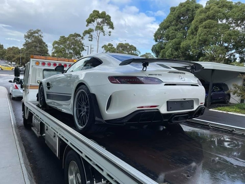 Mercedes-AMG GT R Pro thứ 2 đặt chân đến Việt Nam