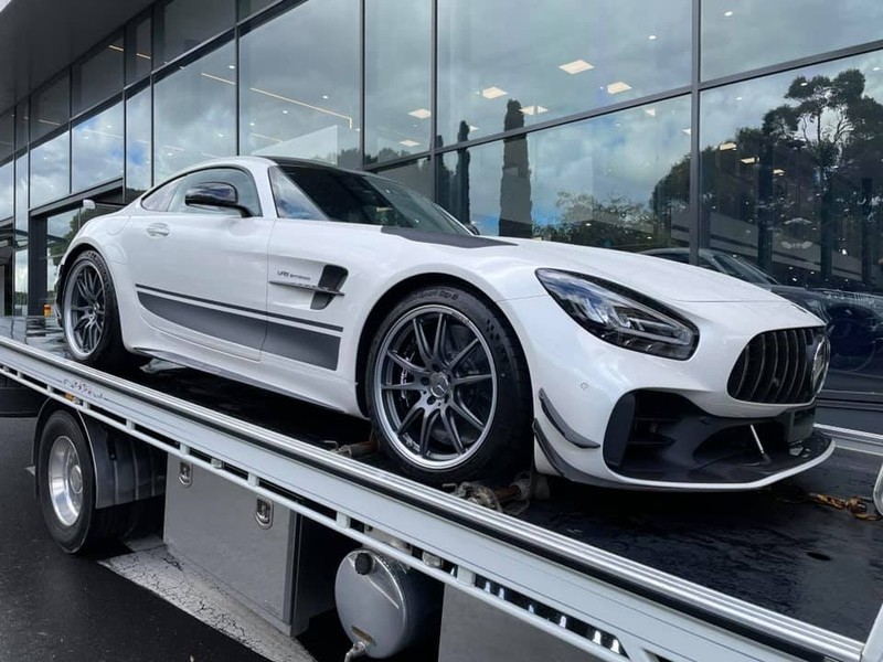 Mercedes-AMG GT R Pro thứ 2 đặt chân đến Việt Nam
