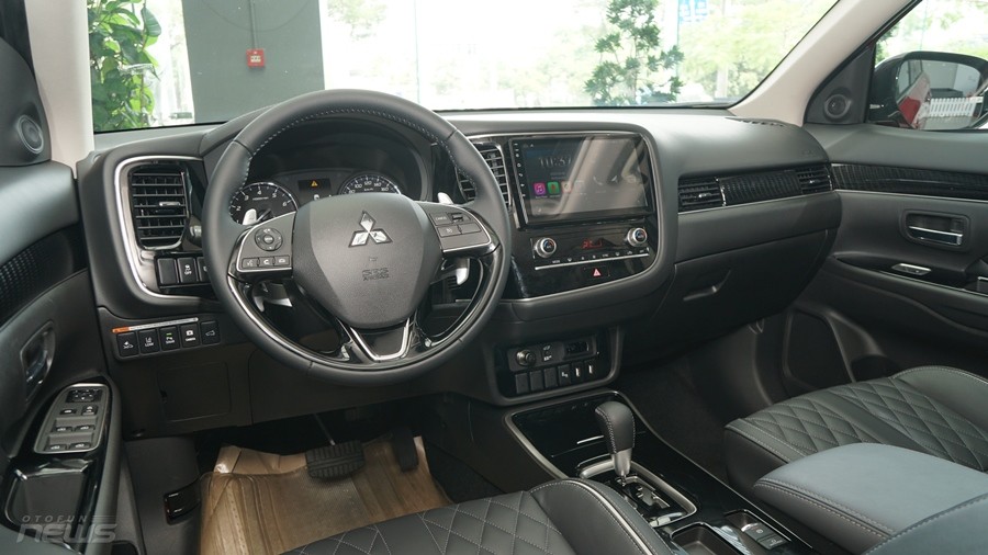 Cận cảnh Mitsubishi Outlander 2022 vừa được ra mắt Cận cảnh Mitsubishi Outlander 2022 vừa được ra mắt