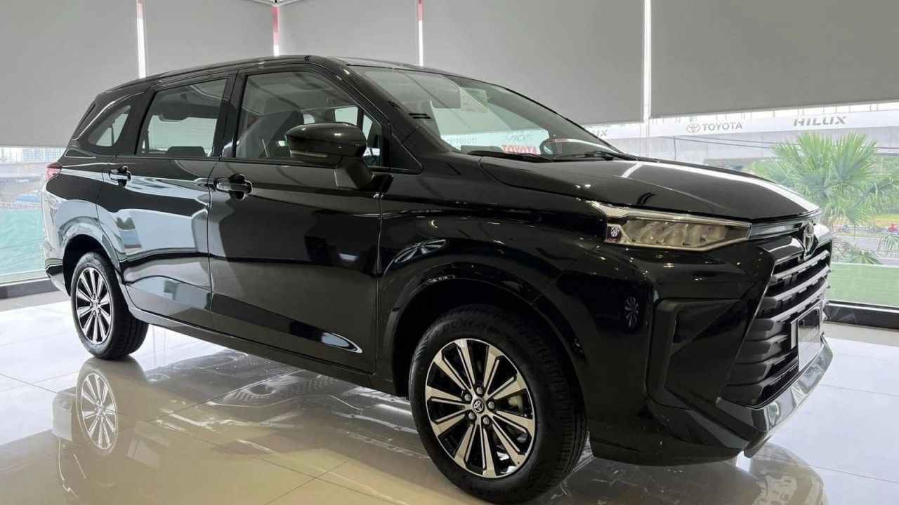 Cận cảnh Toyota Avanza Premio phiên bản MT