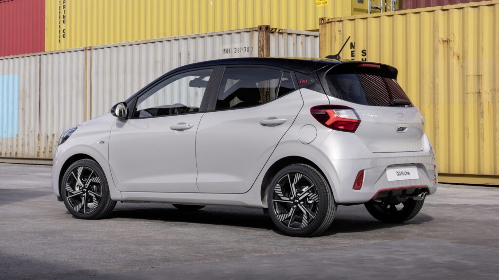 Cận cảnh Hyundai Grand i10 2023 vừa được ra mắt Cận cảnh Hyundai Grand i10 2023 vừa được ra mắt