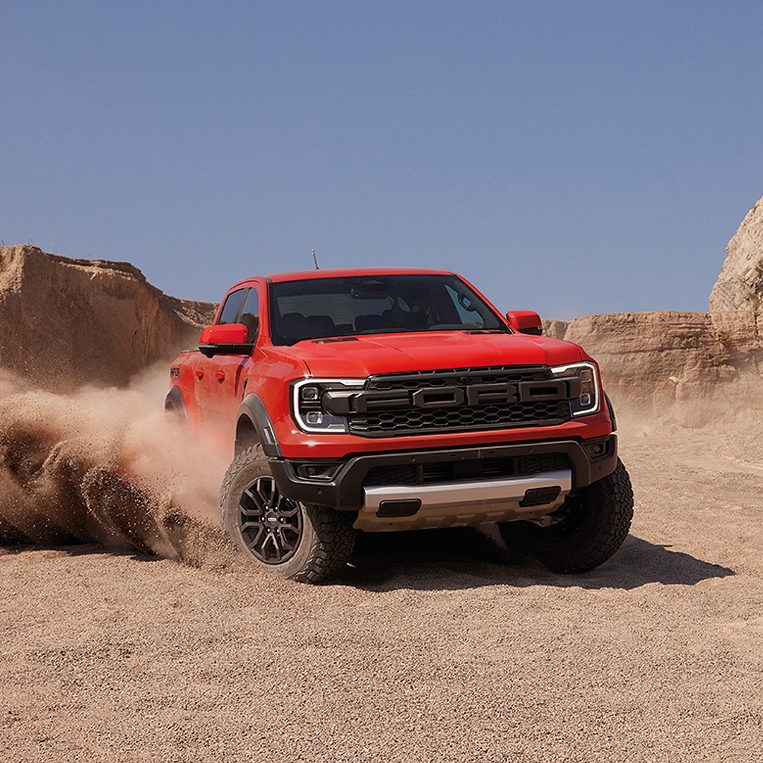 Ford Ranger Raptor thế hệ mới ra mắt tại Việt Nam, không có động cơ V6