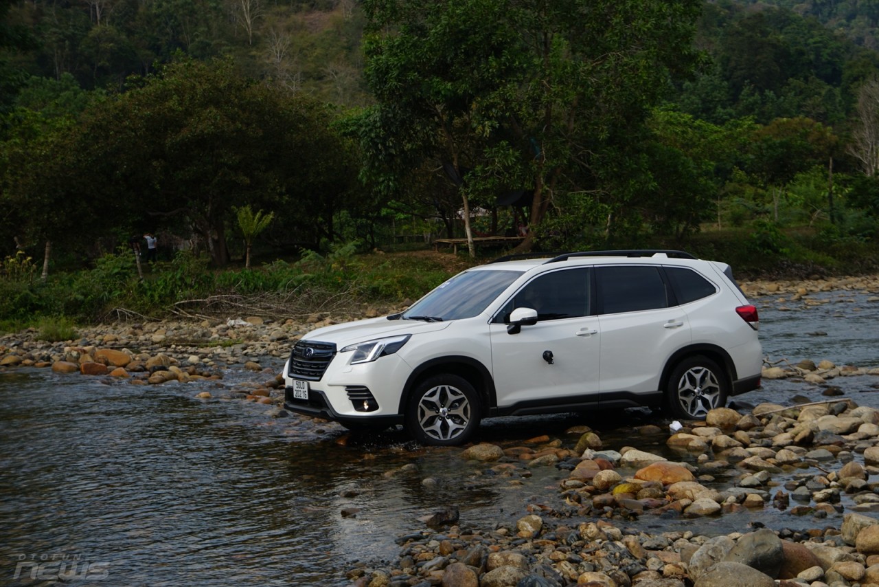 Subaru Forester giảm giá hơn 300 triệu, xe nhập Thái Lan số VIN 2024 Subaru Forester giảm giá hơn 300 triệu, xe nhập Thái Lan số VIN 2024