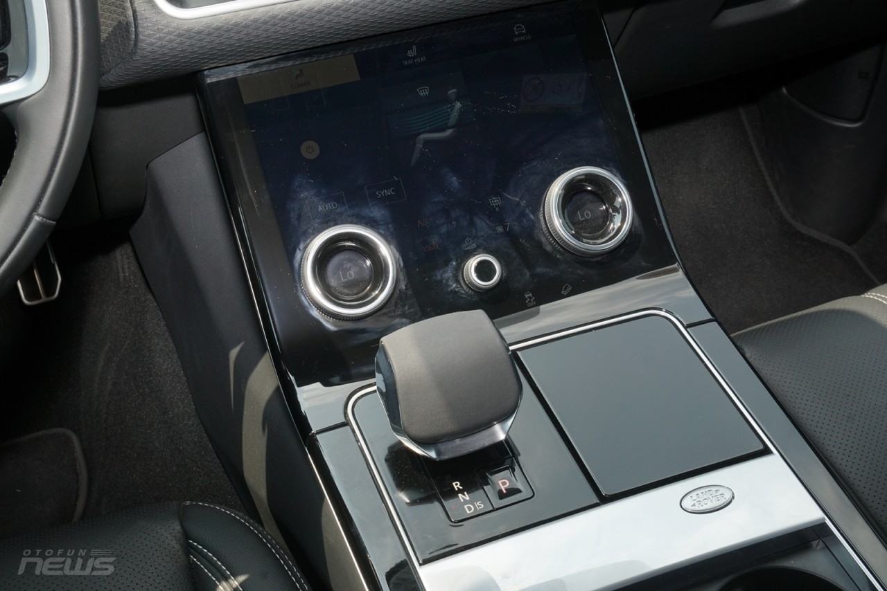 Đánh giá Land Rover Range Rover Velar 2023 Đánh giá Land Rover Range Rover Velar 2023