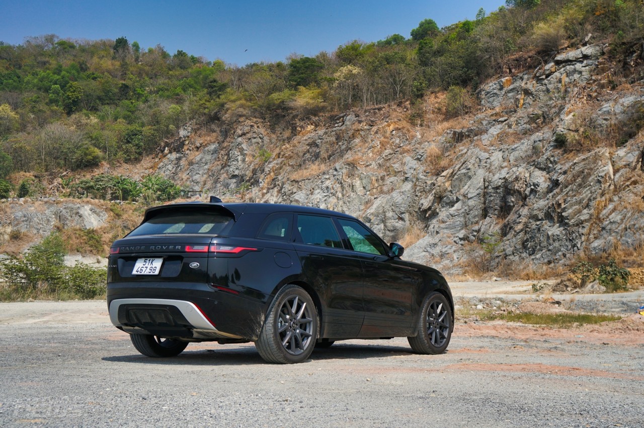 Đánh giá Land Rover Range Rover Velar 2023 Đánh giá Land Rover Range Rover Velar 2023
