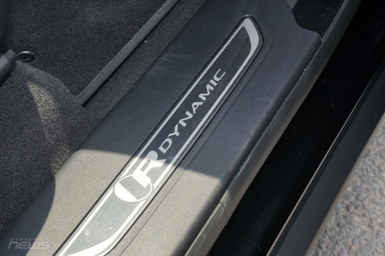 Đánh giá Land Rover Range Rover Velar 2023 Đánh giá Land Rover Range Rover Velar 2023