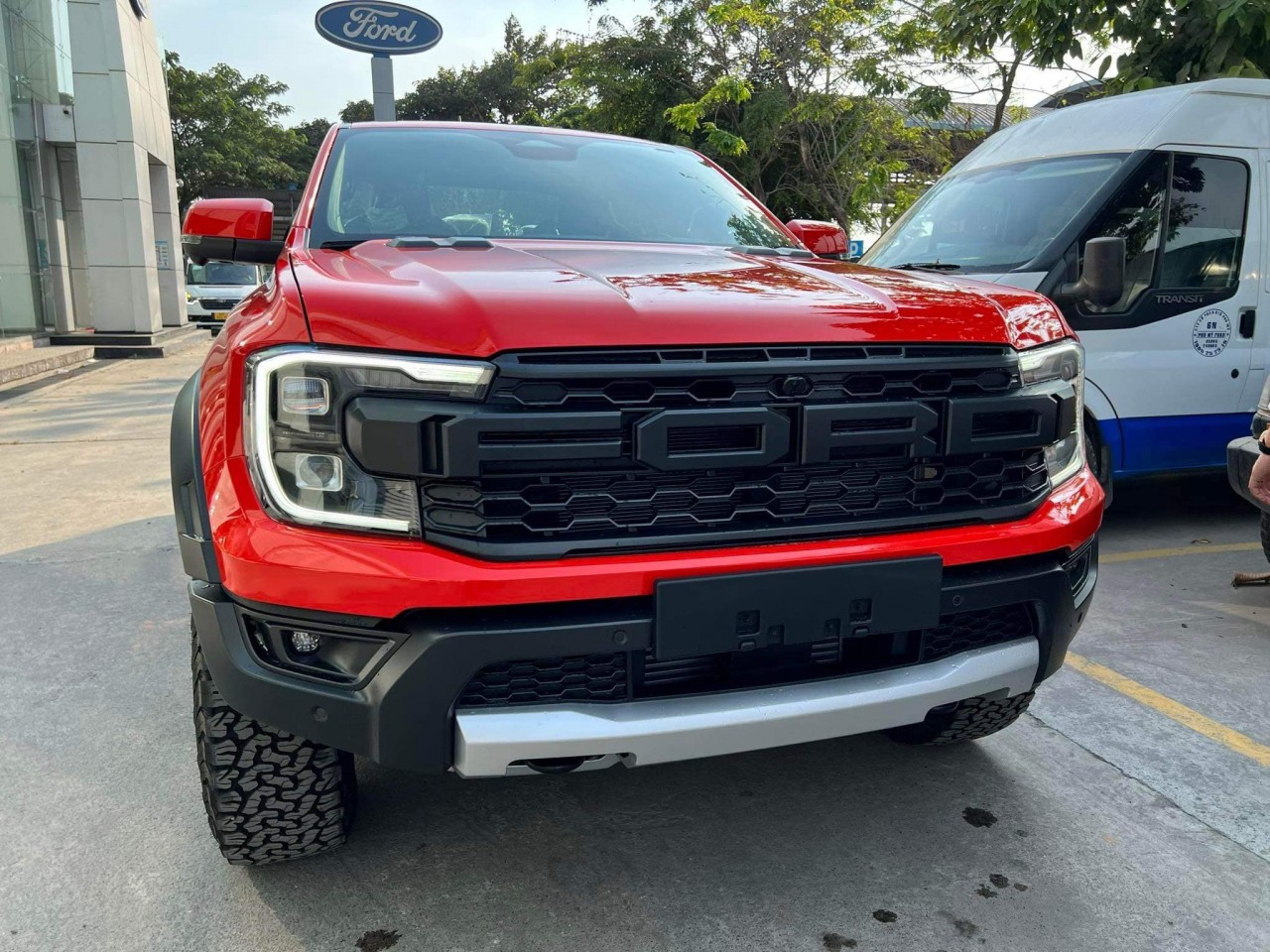 Ford Ranger Raptor 2023 tại Việt Nam trang bị ít 