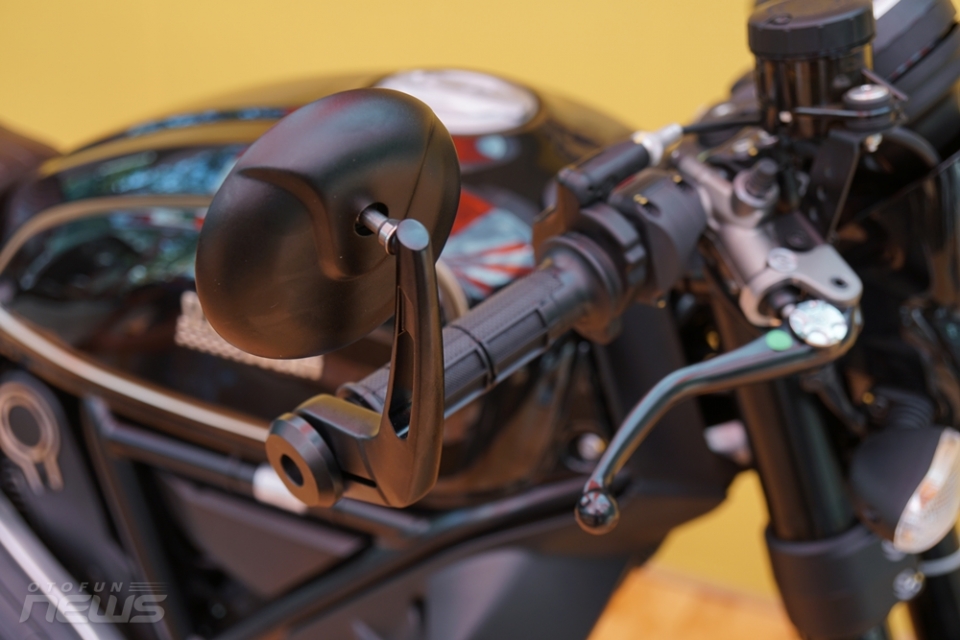 can canh scrambler cafe racer vua xuat hien tai viet nam