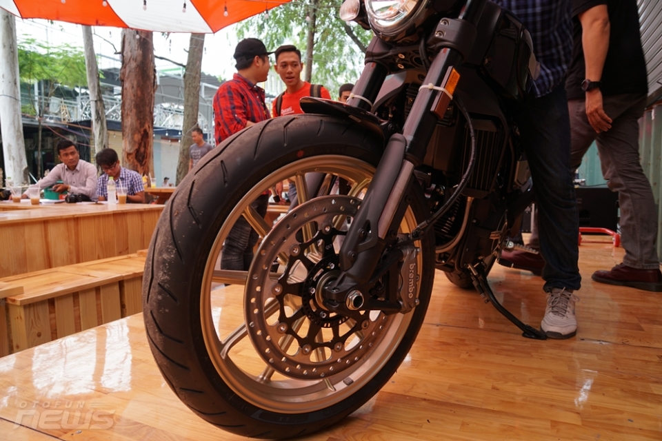 can canh scrambler cafe racer vua xuat hien tai viet nam
